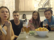 4touch вчетвером на кухне