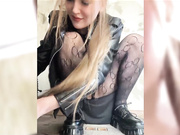 SOFICUMS идет дрочить на полянку