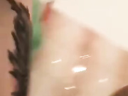 Голая в ванной