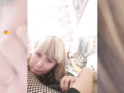 Vanilla_sexy сосет дилдо пока муж имеет ее сзади