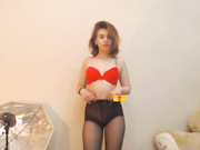 NaomiBea попка в колготках