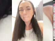 KROSHKA_N сквирт в примерочной