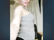 LILI.