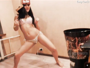 Gimnastki (танец с коробкой, ржака))))