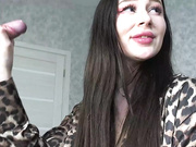 Mia_Cloudy кончил в рот