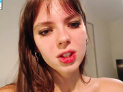 Trishanhoward кончил на лицо