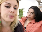 CrazzyChicks