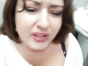 Мамочка брызнула