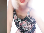 LI LI