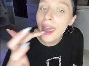 PARTYNEXTNEXT не захотела проглатывать