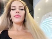 Blondinochkaa