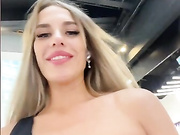 Blondinochkaa
