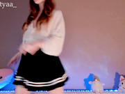 KittySpice dancing