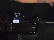 GAVKA трахает переключатель скоростей в машине