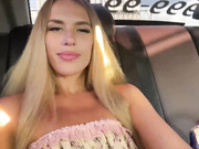 Blondinochkaa