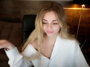 NikkyGirl