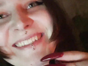 kissmeNik