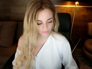 NikkyGirl