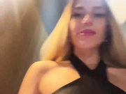 Blondinochkaa