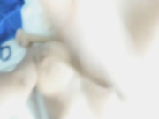 Kira шлепает себя