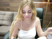 NikkyGirl