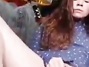 ДЕВИЦА ЛАСКАЕТ СВОЮ.