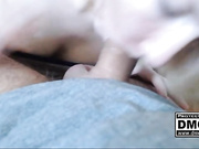 Love-ru (блонда старательно делает глубокий минет)