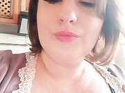 lustful-mom