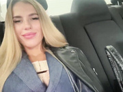 Blondinochkaa