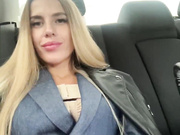 Blondinochkaa