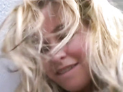 ДЕВИЦА МАСТУРБИРУЕТ.