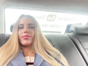 Blondinochkaa