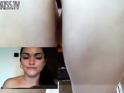 ДЕВКА ДРОЧИТ.