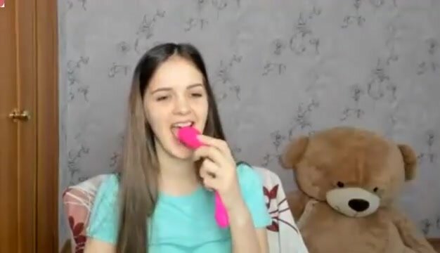 МОЛОДАЯ ВЕБ МОДЕЛЬ.