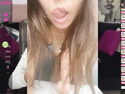 DevoChkaYyy горячая девочка