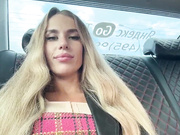 Blondinochkaa