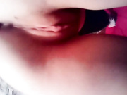 КИРА ЛАСКАЕТ.