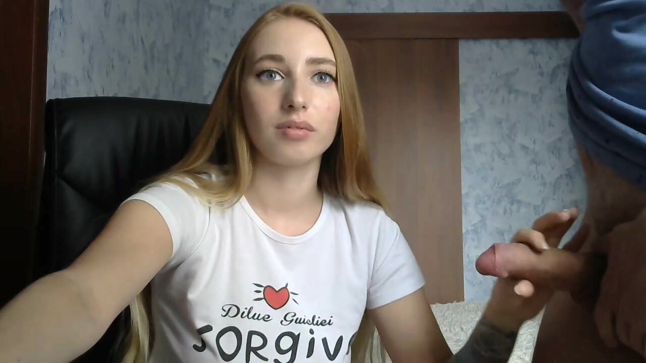 Xxxxxrrr кончил на грудь