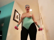 ДЕВАХА ДРОЧИТ.