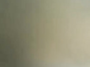 КОНЧАЕТ В МАШИНЕ.