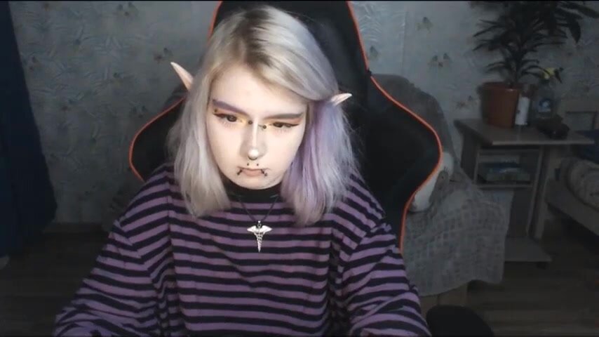 MollyViolet