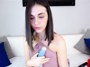 sexyangeloux орал с дилдо-2