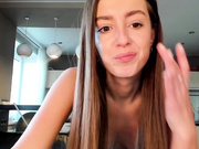 coy_amina_