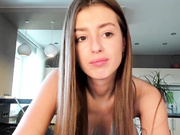 coy_amina_