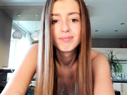 coy_amina_