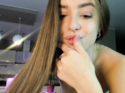 coy_amina_