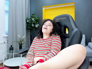 jennifer_bubble_gum