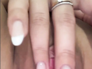 Syka001 мастурбирует