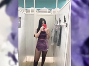 -Black-Mamba-в примерочной-2