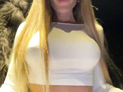 Blondinochkaa
